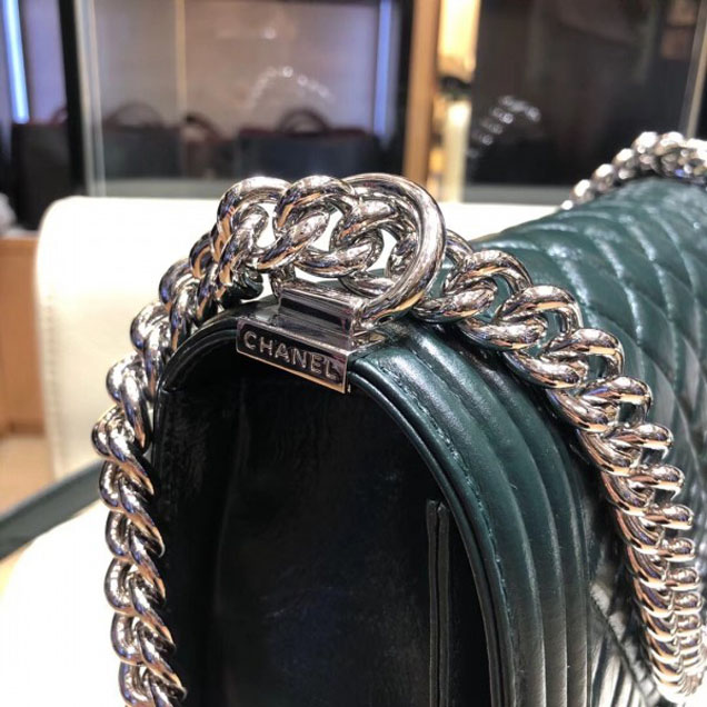 Chanel New Medium Metallic Crumpled Waxy Leather Resin Boy Flap Shoulder Bag Dark Green