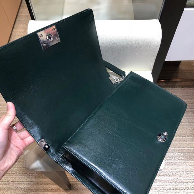 Chanel New Medium Metallic Crumpled Waxy Leather Resin Boy Flap Shoulder Bag Dark Green