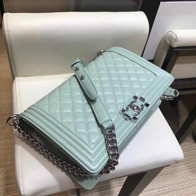Chanel New Medium Metallic Crumpled Waxy Leather Resin Boy Flap Shoulder Bag Light Green