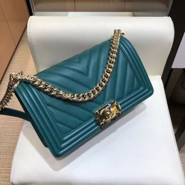 Chanel Medium Caviar Leather Chevron Boy Flap Shoulder Bag Emerald Green with Gold Hardware 2018