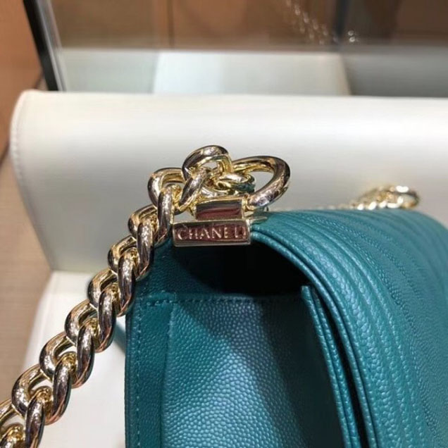 Chanel Medium Caviar Leather Chevron Boy Flap Shoulder Bag Emerald Green with Gold Hardware 2018