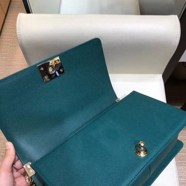 Chanel Medium Caviar Leather Chevron Boy Flap Shoulder Bag Emerald Green with Gold Hardware 2018