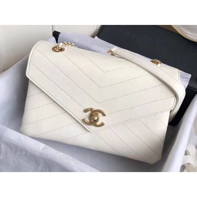 Chanel Chevron Chic Lambskin Gold-tone Metal Small Flap Bag A57431 White 2018