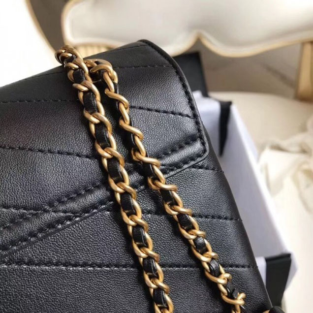 Chanel Chevron Chic Lambskin Gold-tone Metal Small Flap Bag A57431 Black 2018