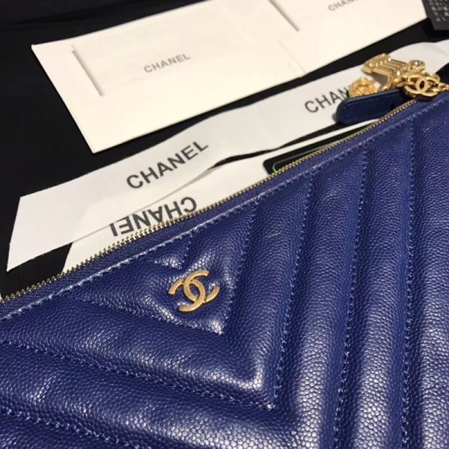 Chanel Caviar Leather Owl Charms Chevron Pouch Clutch Large Bag A82545 Blue 2018