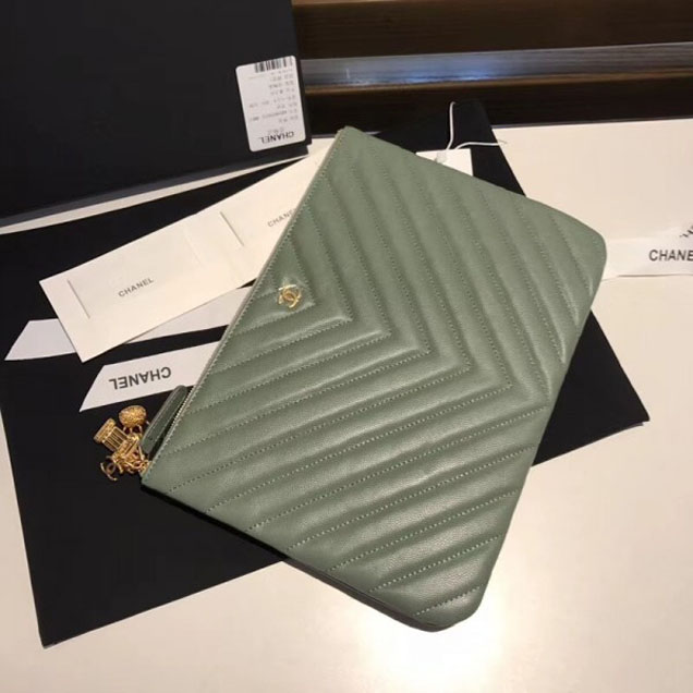 Chanel Caviar Leather Owl Charms Chevron Pouch Clutch Small Bag A82545 Green 2018