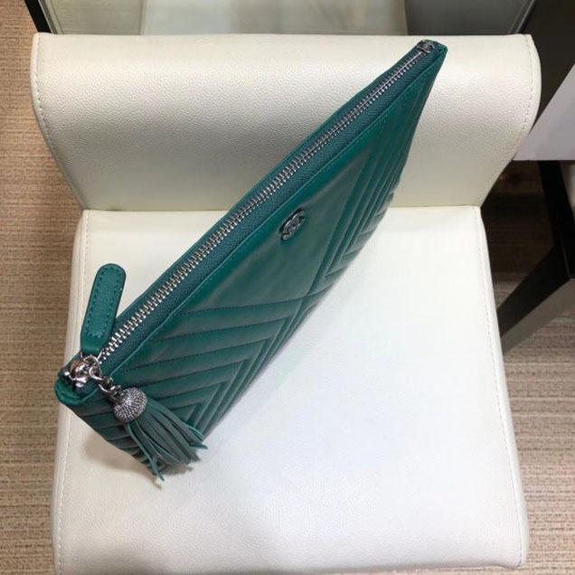 Chanel Fringe Calfskin Pouch Clutch Bag A84469 Green 2018