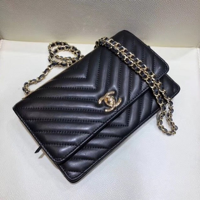 Chanel Lambskin Chevron Trendy CC Wallet On Chain WOC Bag A84456 Black 2018