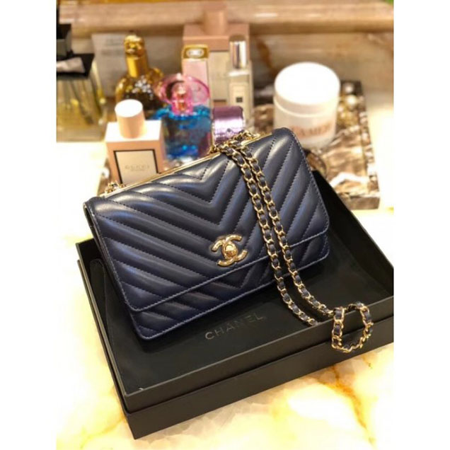 Chanel Lambskin Chevron Trendy CC Wallet On Chain WOC Bag A84456 Dark Blue 2018