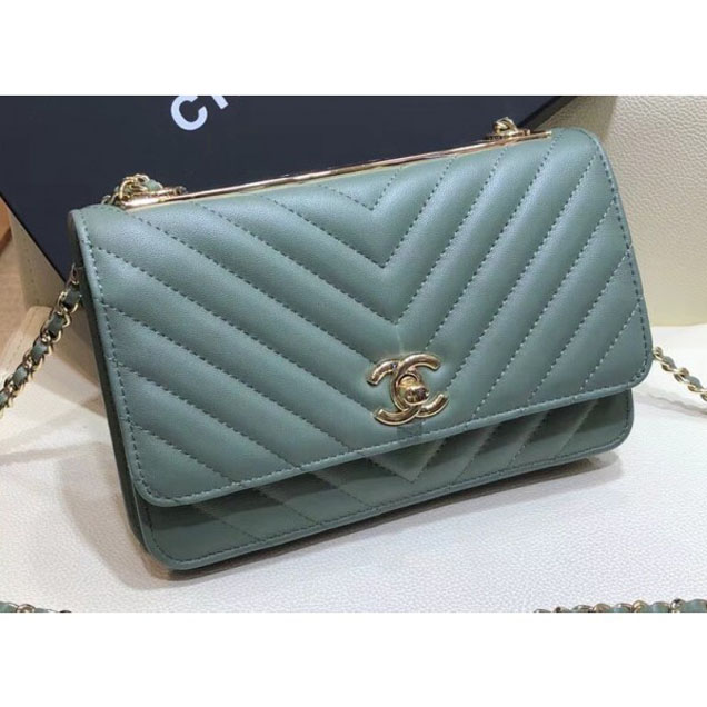 Chanel Lambskin Chevron Trendy CC Wallet On Chain WOC Bag A84456 Light Green 2018