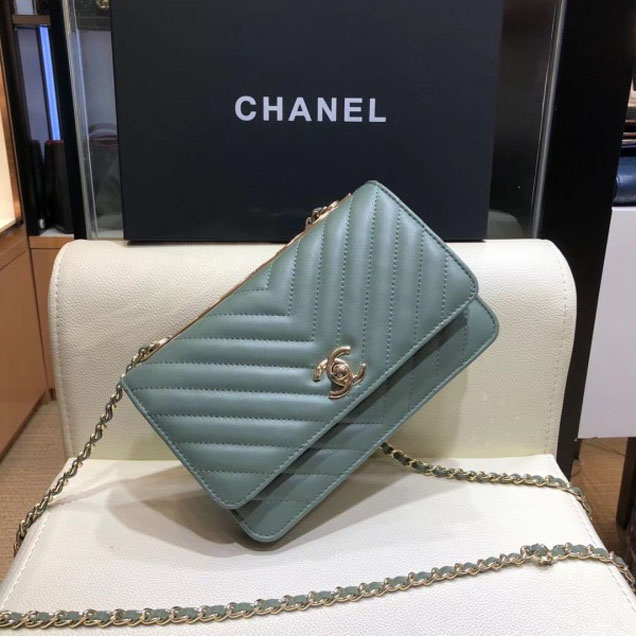Chanel Lambskin Chevron Trendy CC Wallet On Chain WOC Bag A84456 Light Green 2018