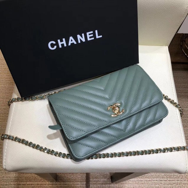 Chanel Lambskin Chevron Trendy CC Wallet On Chain WOC Bag A84456 Light Green 2018