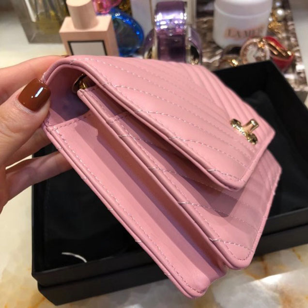 Chanel Lambskin Chevron Trendy CC Wallet On Chain WOC Bag A84456 Pink 2018