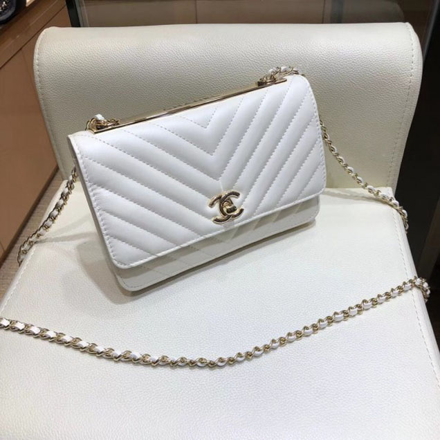 Chanel Lambskin Chevron Trendy CC Wallet On Chain WOC Bag A84456 White 2018