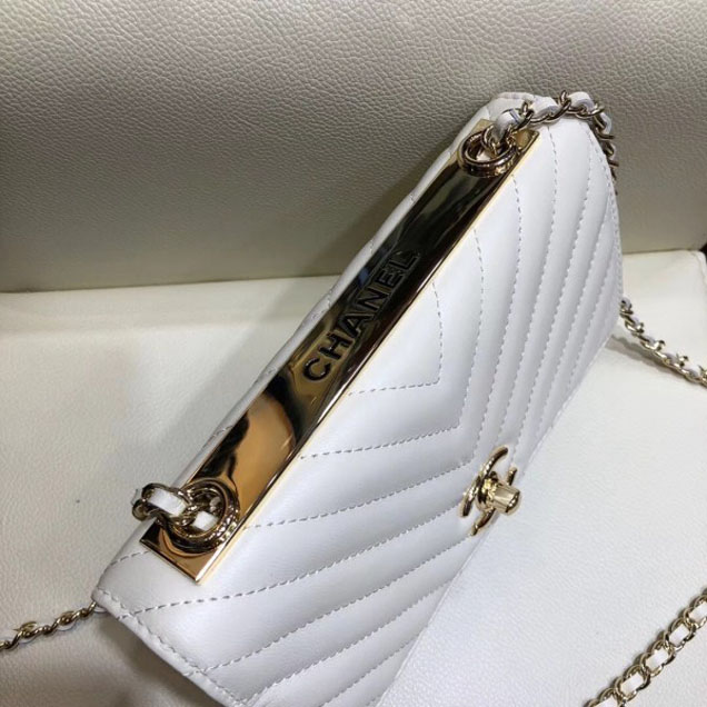 Chanel Lambskin Chevron Trendy CC Wallet On Chain WOC Bag A84456 White 2018