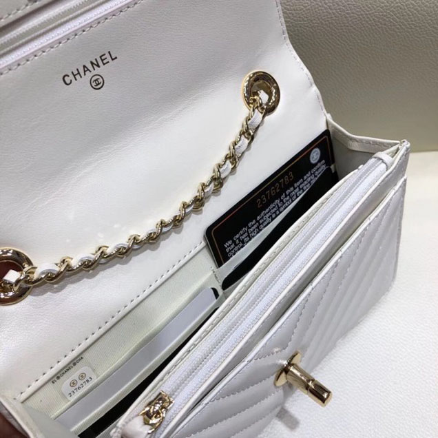 Chanel Lambskin Chevron Trendy CC Wallet On Chain WOC Bag A84456 White 2018