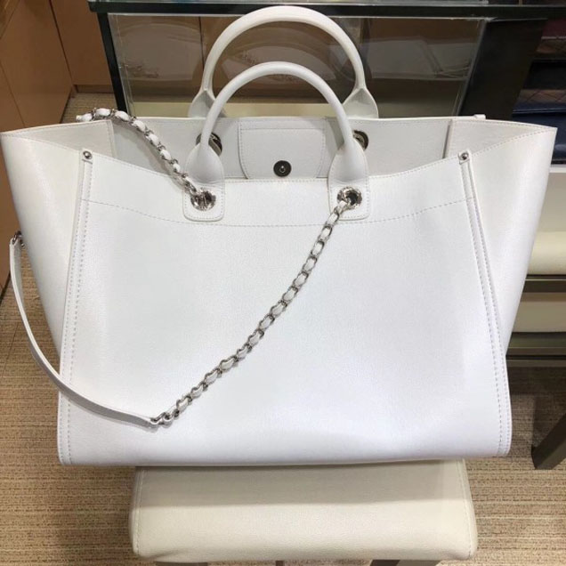 Chanel Studded Grained Calfskin Deauville Medium Shopping Bag A57067 White 2018