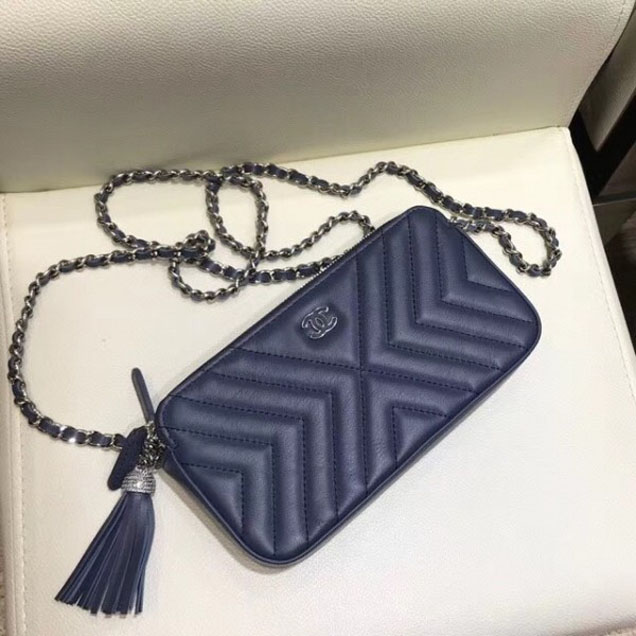 Chanel Fringe Calfskin Chain Clutch Bag A84443 Navy Blue 2018