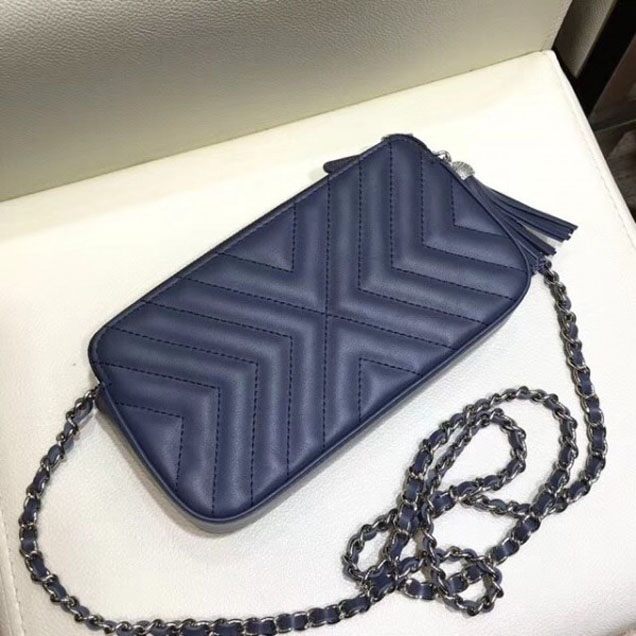 Chanel Fringe Calfskin Chain Clutch Bag A84443 Navy Blue 2018