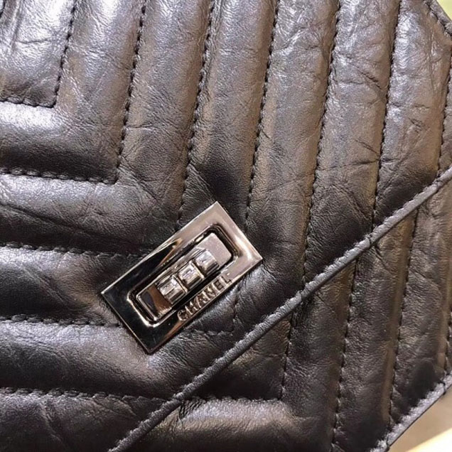 Chanel Chevron Reissue Classic Wallet On Chain WOC Bag A84310 Black