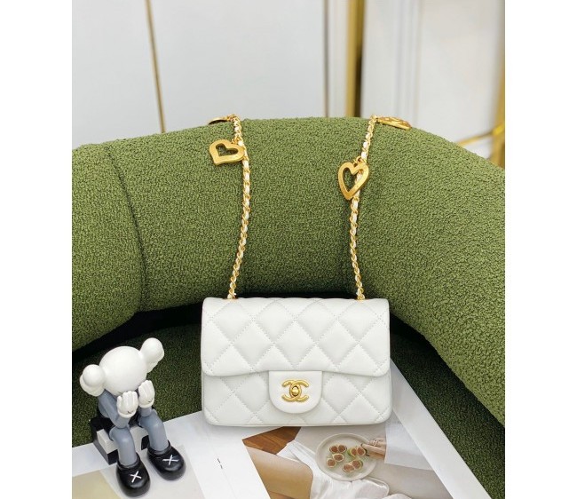 Chanel Lambskin Mini Flap Bag with Heart Chain AS3456 White 2022