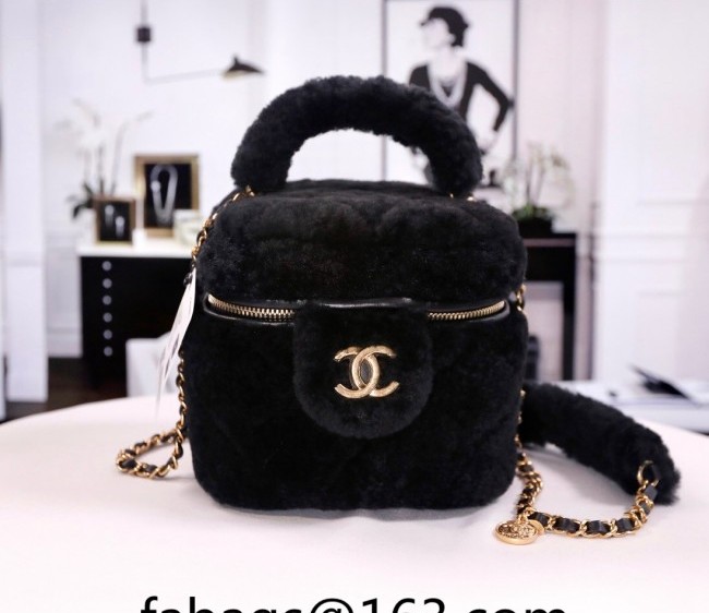 Chanel Shearling Small Vanity Case AS3357 Black 2022