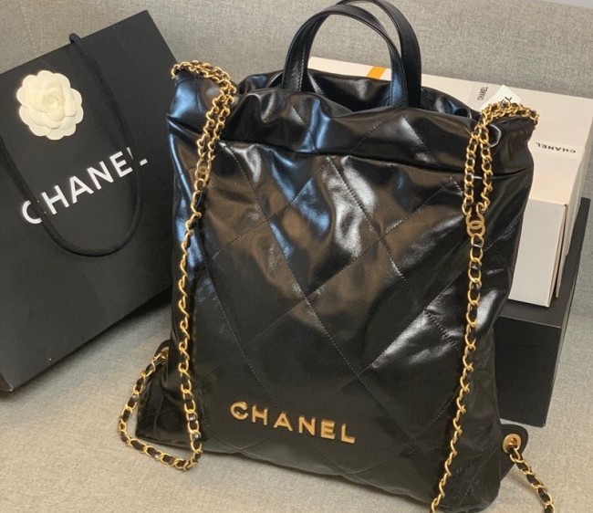 Chanel 22 Shiny Calfskin Backpack AS3313 Black/Gold 2022 0730