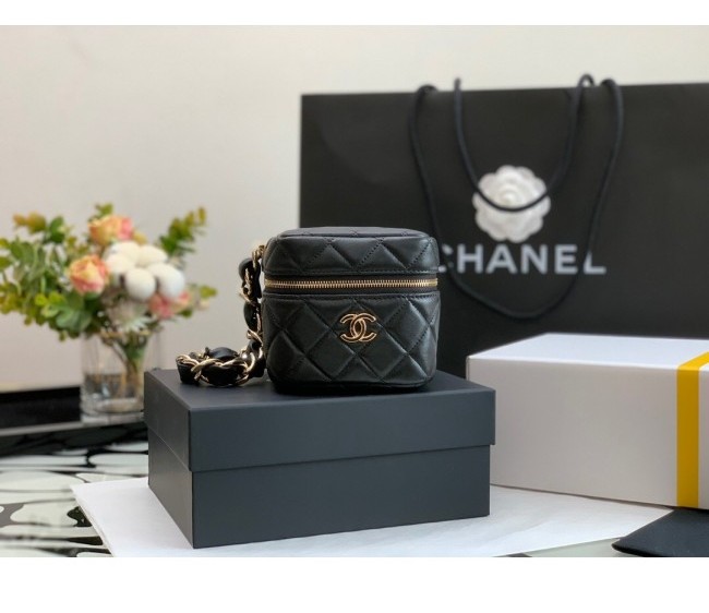 Chanel Lambskin Clutch with Chain and Handle AP2803 Black 2022