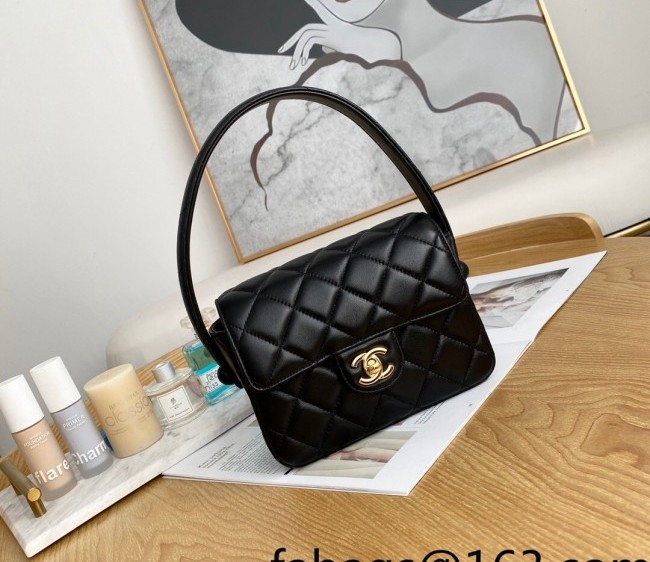 Chanel Lambskin Mini Flap Bag Black 2022 CF006