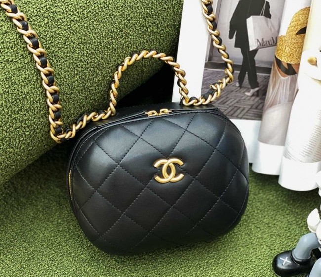 Chanel Lambskin Small Vanity Case Bag with Top Handle AS3066 Black 2022