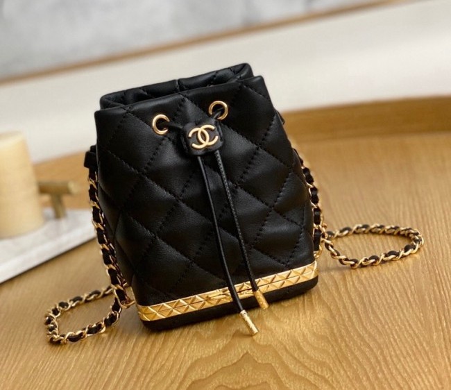 Chanel Lambskin Small Bucket bag with Chain and Metal Trim AP2750 Black 2022 TOP