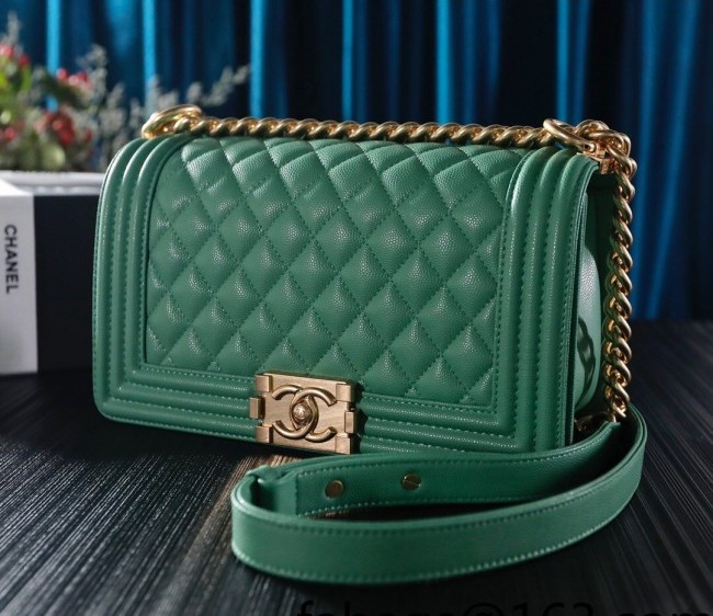 Chanel Grained Leather Medium Classic Boy Flap Bag A67086 Green/Gold 2022 06