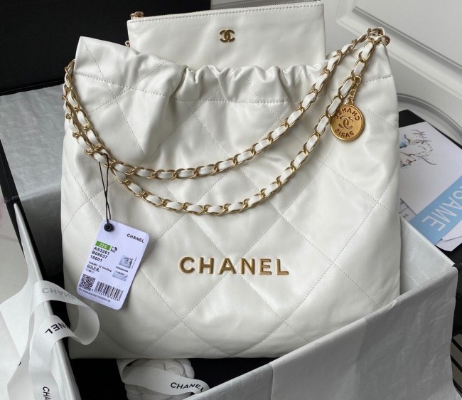 Chanel 22 Shiny Calfskin Medium Shopping Bag AS3261 White/Gold 2022