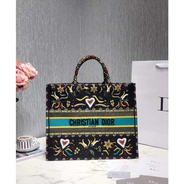 Christian Dior Book Tote Embroidered Canvas Tote Green