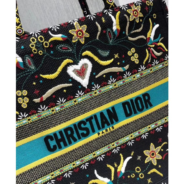 Christian Dior Book Tote Embroidered Canvas Tote Green