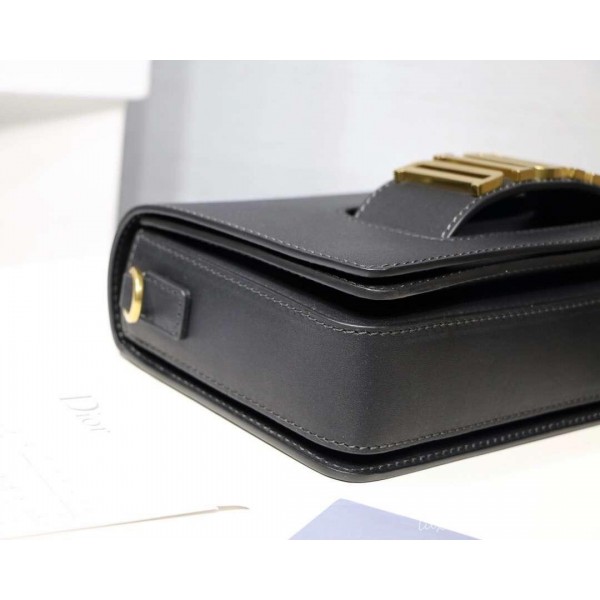 DIOR DIO(R)EVOLUTION FLAP BAG black/gold