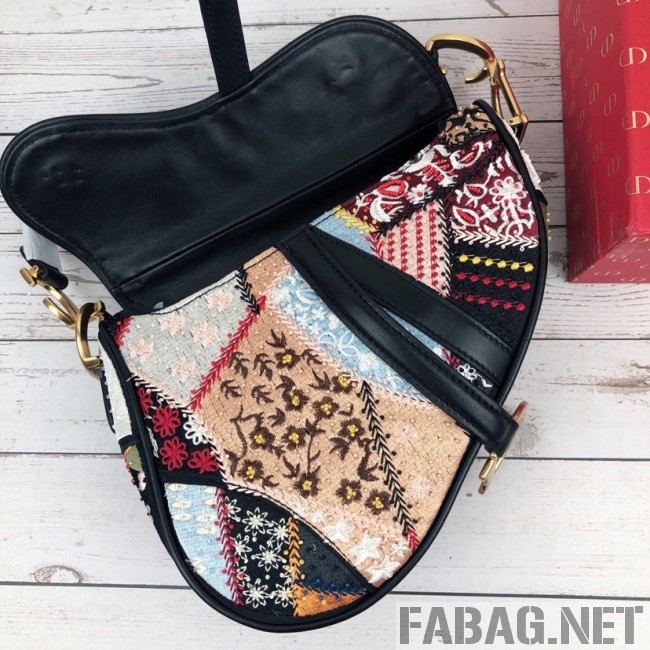 Dior Saddle Bag in Embroidered Calfskin 2019 (XYD-9031529 )
