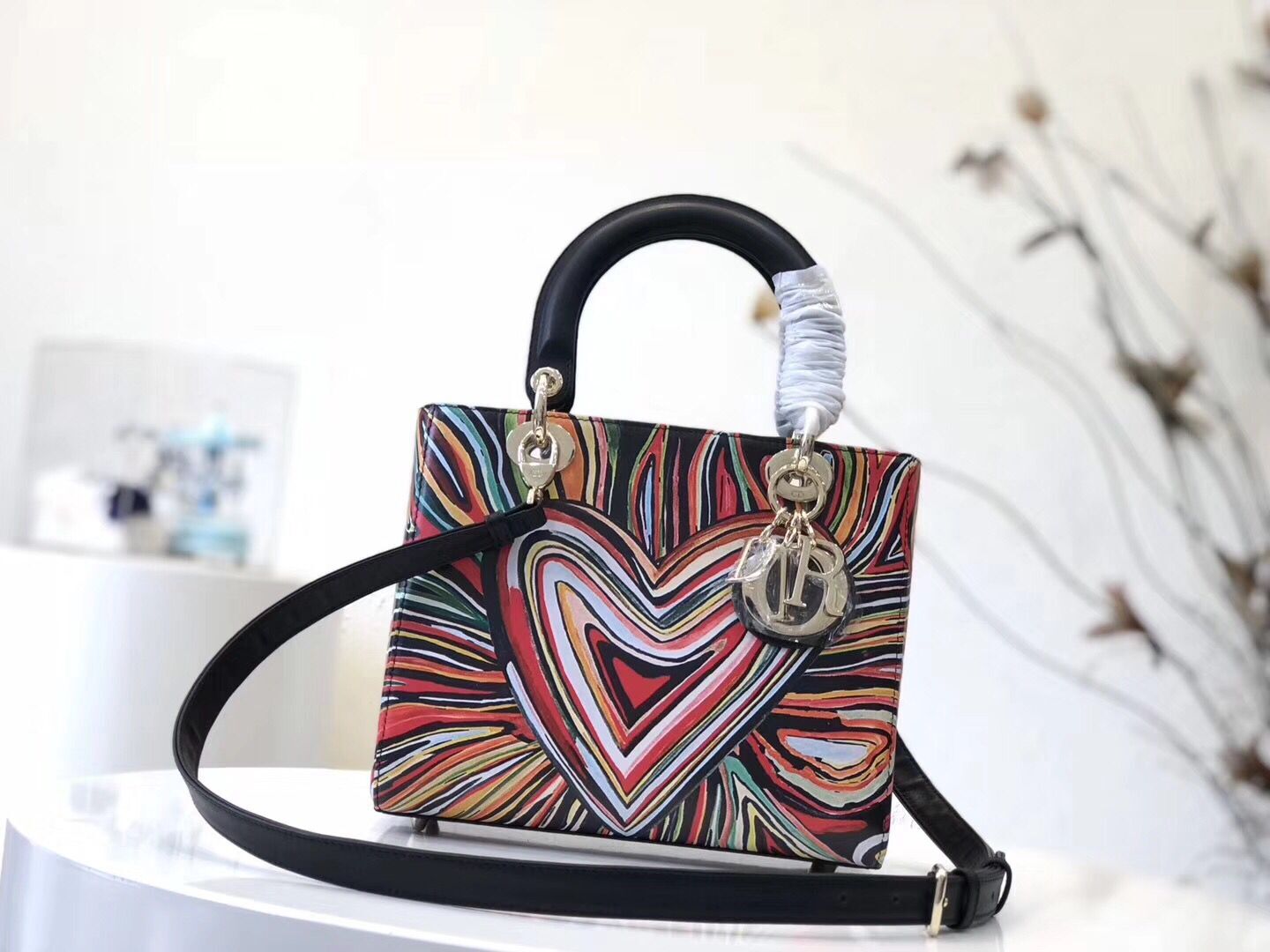 LADY DIOR-TAS VAN KALFSLEER MET PRINT M0550O