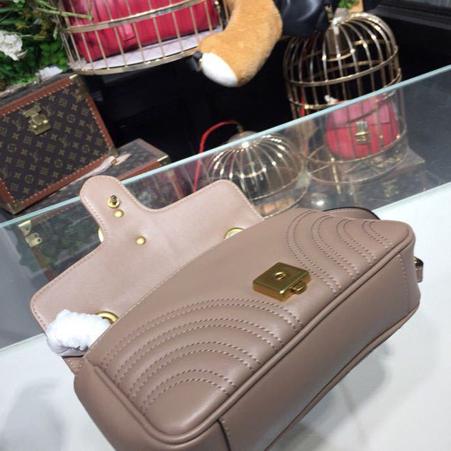 Gucci Marmont Matelasse Shoulder Bag 25cm 443496 Calfskin Leather Spring Summer 2018 Collection Beige