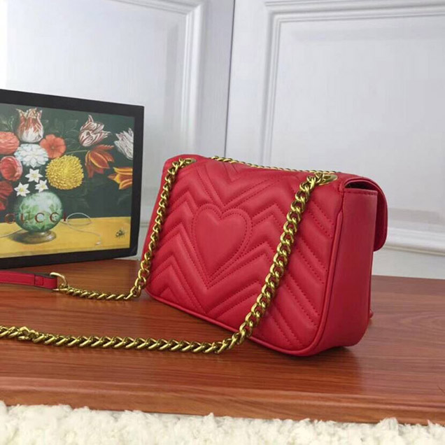 Gucci GG Marmont Medium Matelasse Shoulder Bag 443497 Red