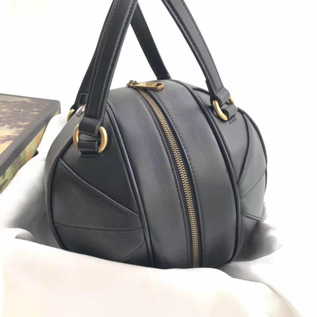 Gucci Basketball shaped tote bag 536110 black
