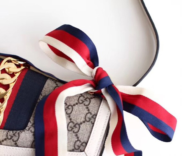 Gucci GG Supreme canvas Sylvie small shoulder bag 421882 white