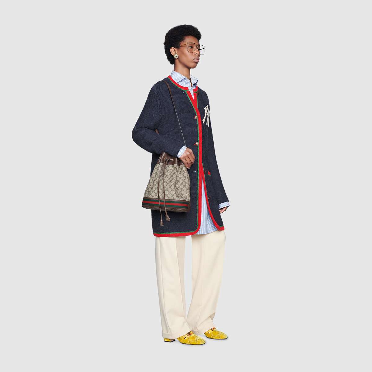 Gucci GG canvas Shoulder Bag 540457 brown 