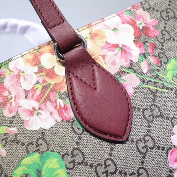 Gucci GG Supreme Tote with Bloom Print 453705 Pink 2018
