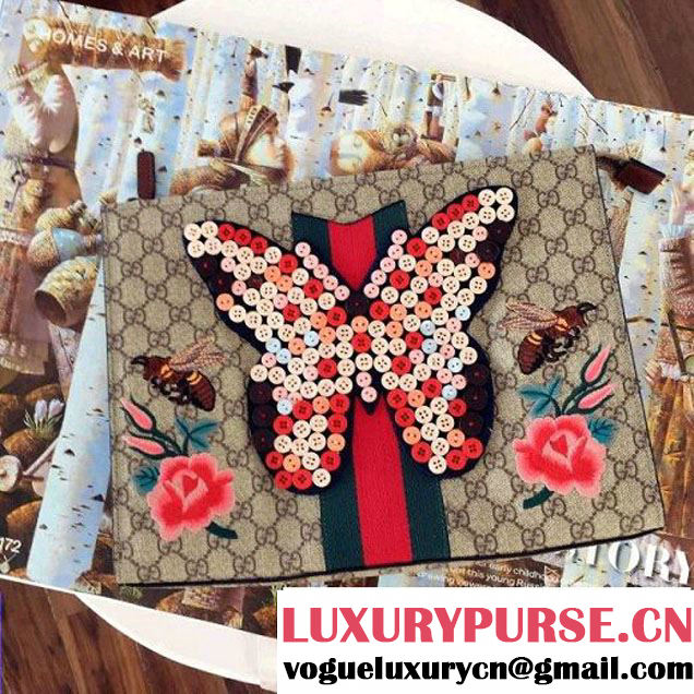 Gucci Embellished Fasteners GG Supreme Clutch 2016 (SPM-6081114 )