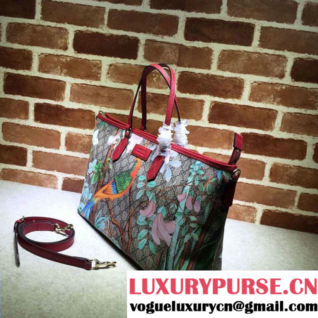 Gucci GG Supreme Medium Tote Bag 410748 Tian Red