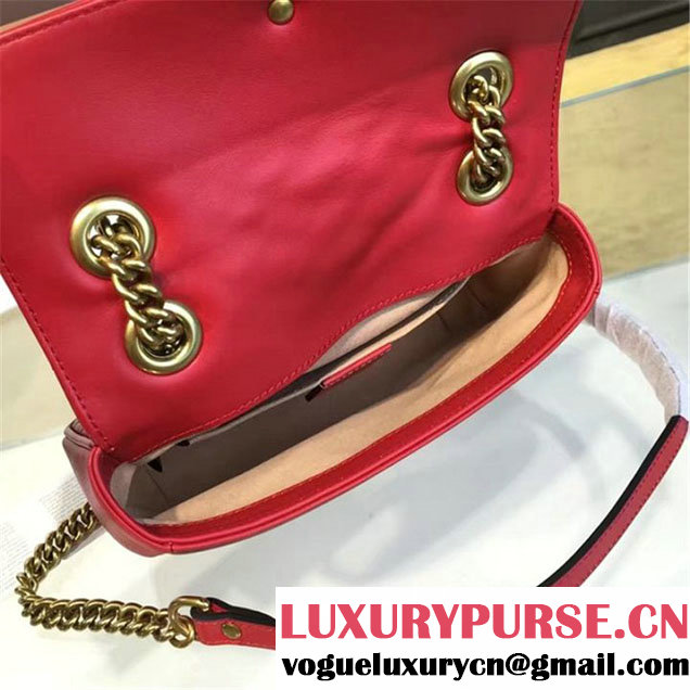 Gucci GG Marmont Matelassé Leather Shoulder Bag Fall Winter 2016 Collection Red