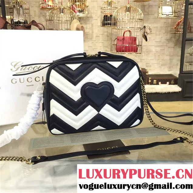 Gucci GG Marmont Matelassé Large Shoulder 27cm Bag Fall Winter 2016 Collection Black White
