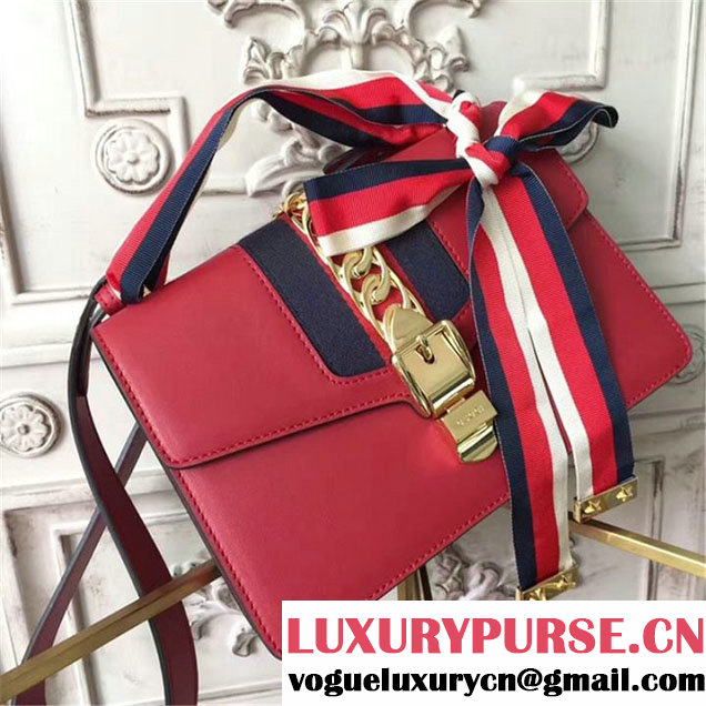 Gucci Sylvie Chain Embellished Leather Medium Shoulder 25cm Bag Calfskin Leather Fall Winter 2017 Collection Red