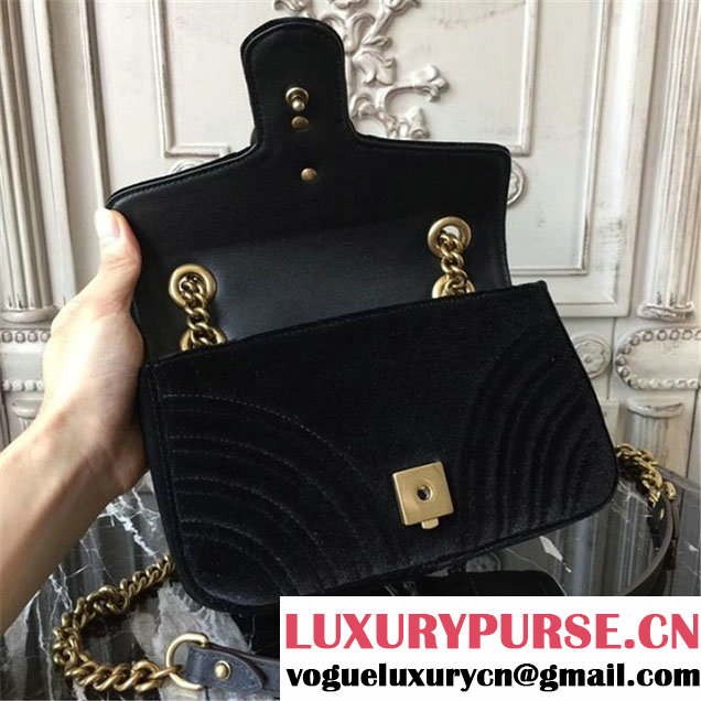 Gucci Marmont Chevron Velvet Shoulder Bag 22cm 443497 Fall Winter 2017 Collection Black